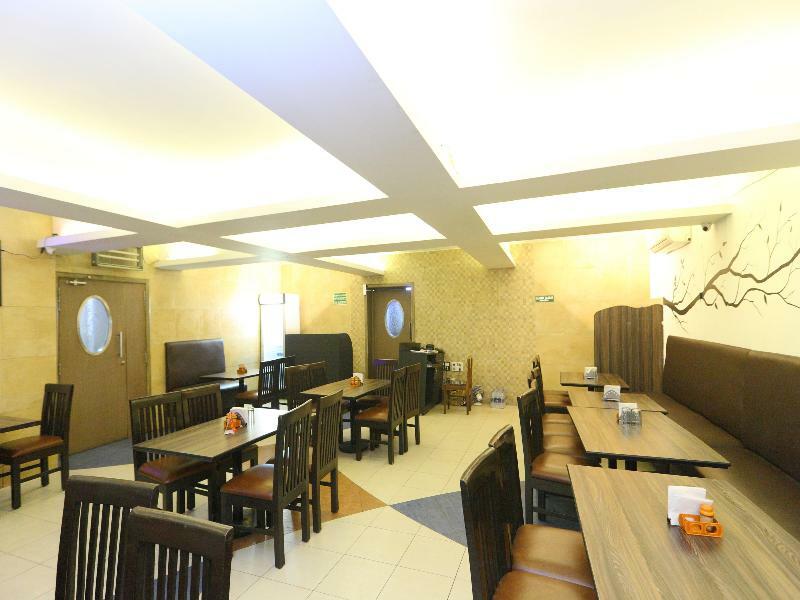 Hôtel Oyo 14933 Rpr Residency à Chennai Extérieur photo