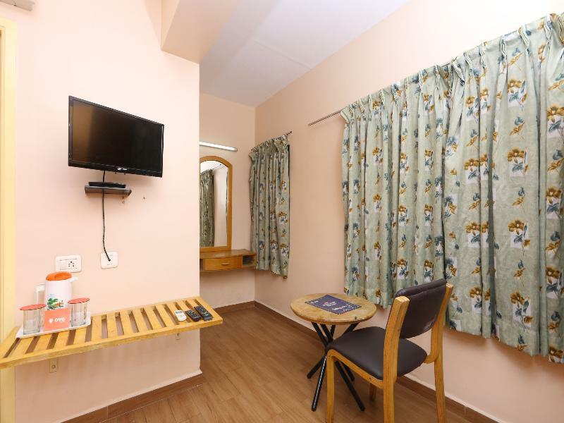 Hôtel Oyo 14933 Rpr Residency à Chennai Extérieur photo