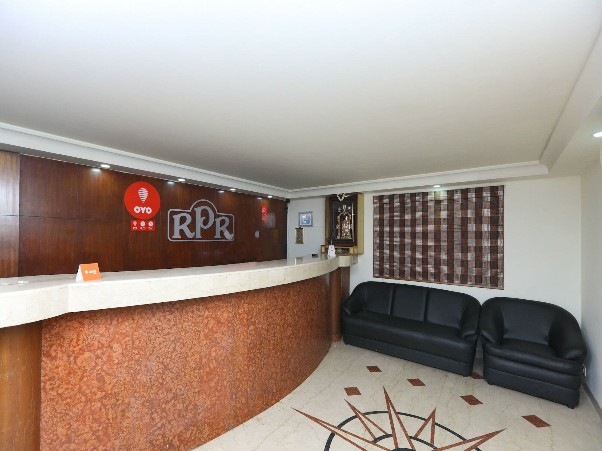 Hôtel Oyo 14933 Rpr Residency à Chennai Extérieur photo